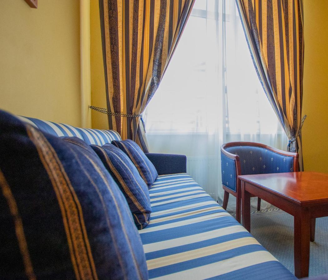 Giovanni Giacomo Hotel 4*