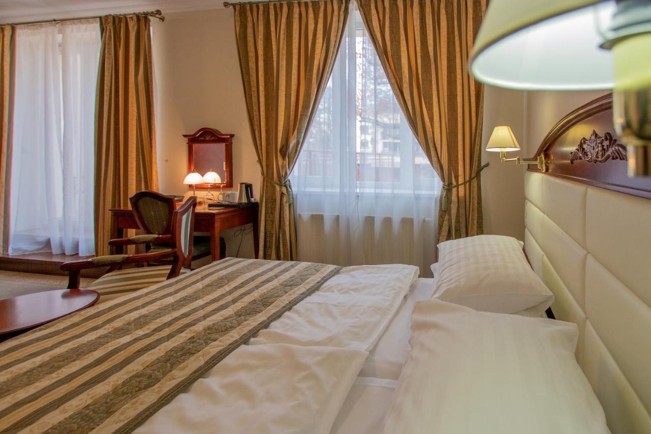 Giovanni Giacomo Hotel