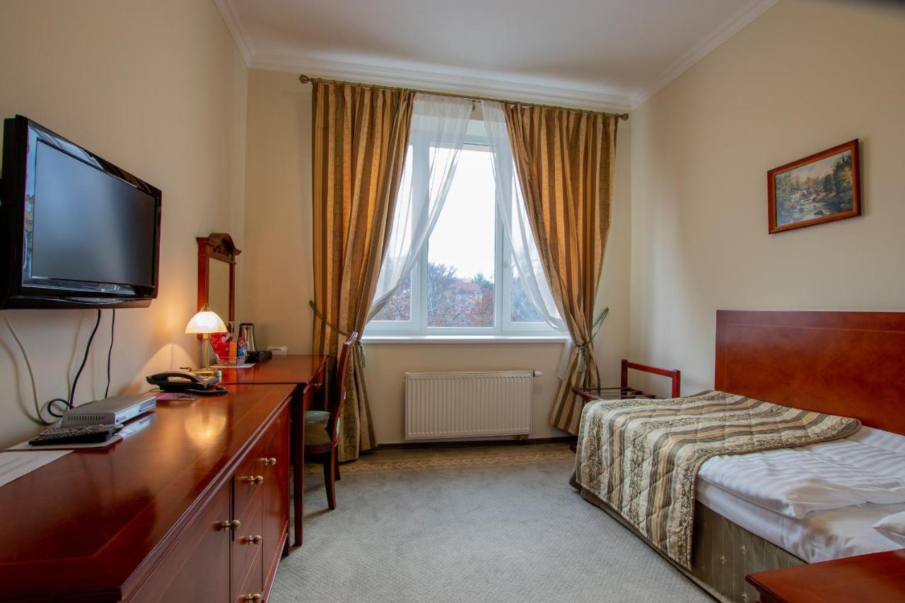 Giovanni Giacomo Hotel 4*