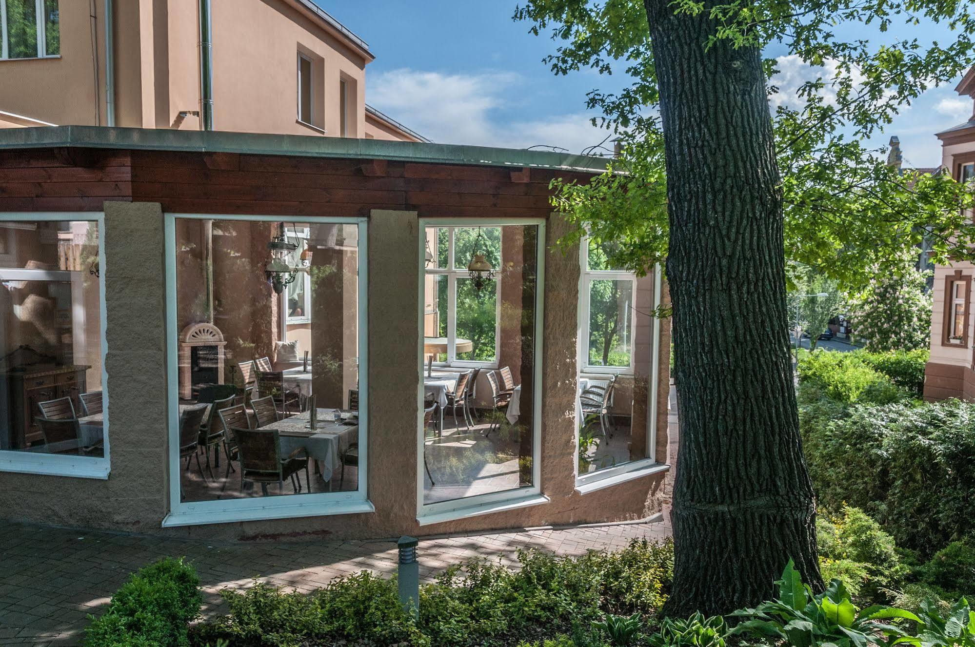 Giovanni Giacomo Hotel 4*